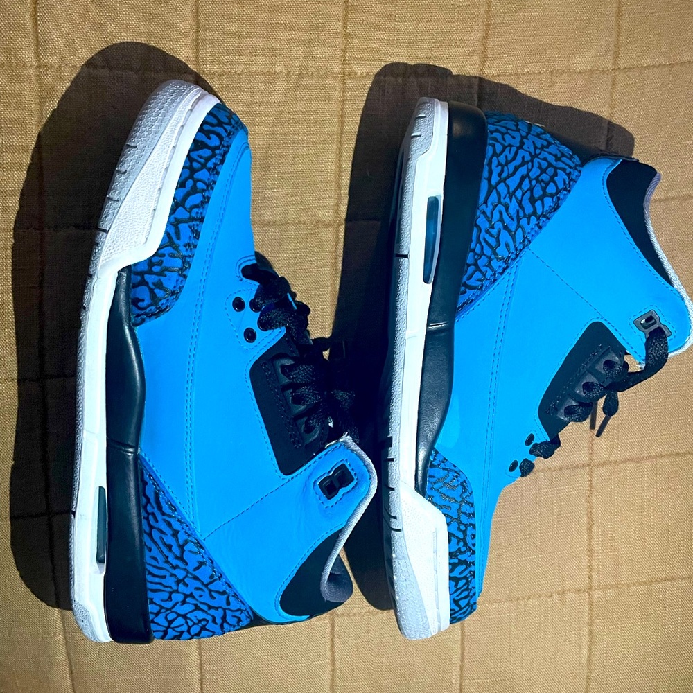 Air Jordan 3 Retro BG
